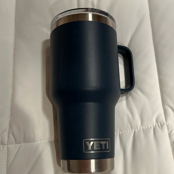 Yeti Other - 30 oz Yeti Rambler Travel Mug